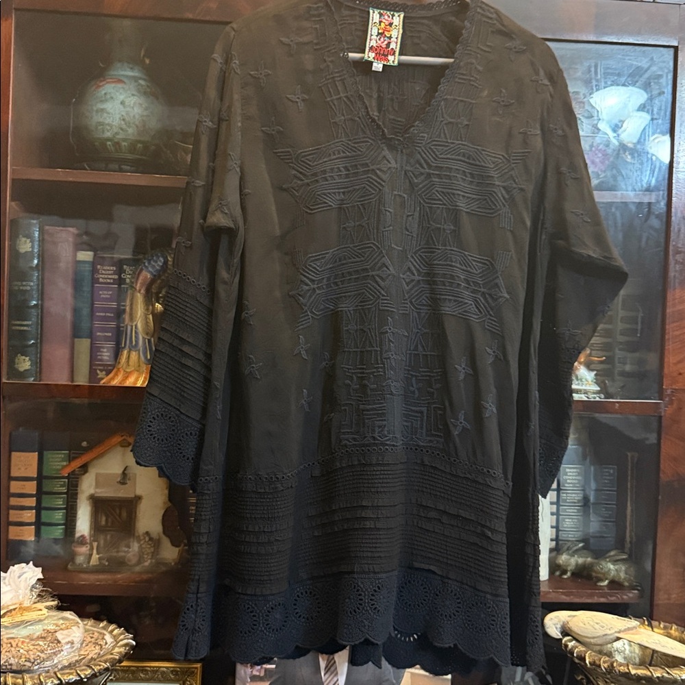 JOHNNY WAS Black Leena Capra Embroidered Lace  Tunic 
Medium/large